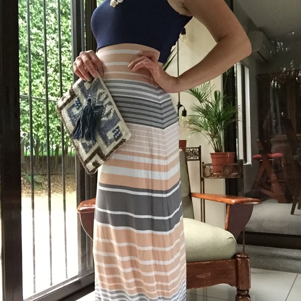 MARKET & SPRUCE
Mitchel Knit Maxi Dress